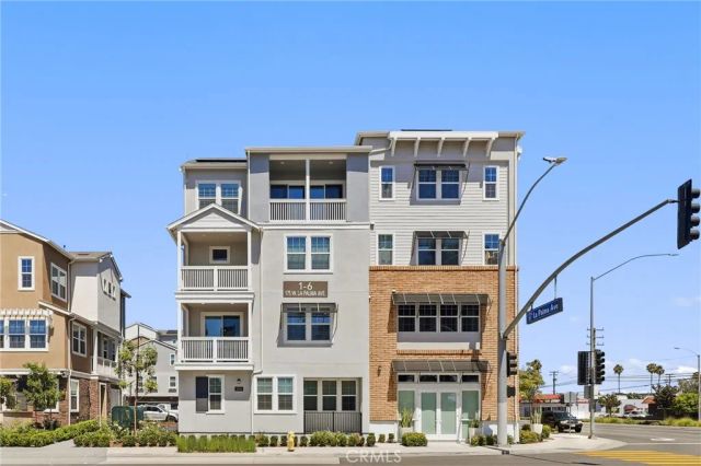 175 W La Palma Avenue 6, Anaheim, CA 92801