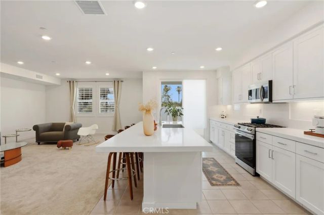 175 W La Palma Avenue 6, Anaheim, CA 92801