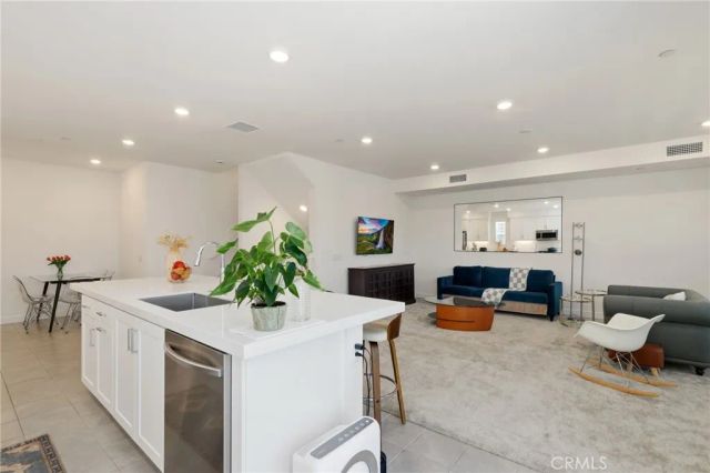 175 W La Palma Avenue 6, Anaheim, CA 92801