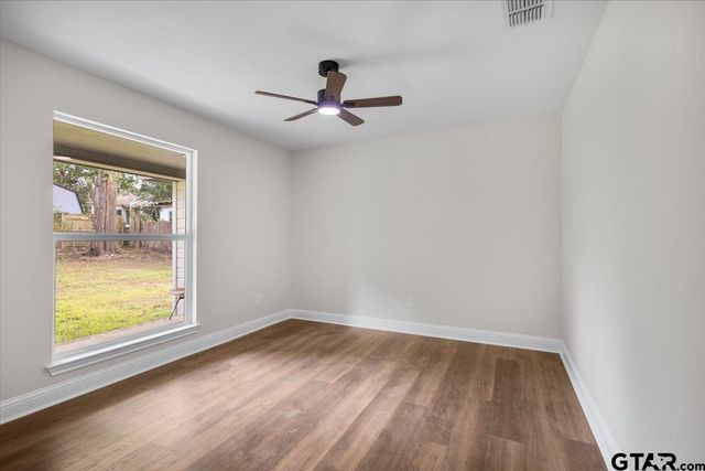 1118 W Camellia St, Tyler, TX 75701