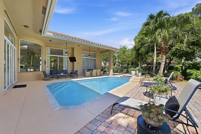 4942 NW 110th Way, Coral Springs, FL 33076