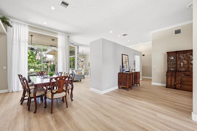 4942 NW 110th Way, Coral Springs, FL 33076