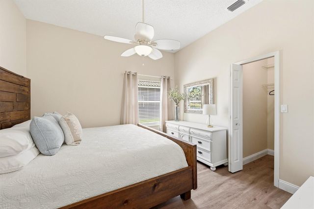 4942 NW 110th Way, Coral Springs, FL 33076