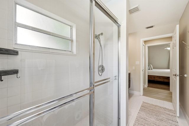 4942 NW 110th Way, Coral Springs, FL 33076