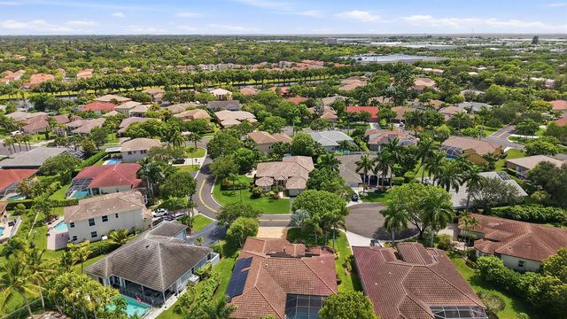4942 NW 110th Way, Coral Springs, FL 33076