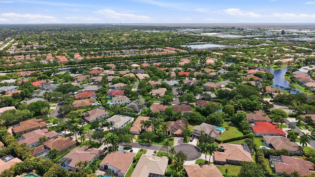 4942 NW 110th Way, Coral Springs, FL 33076