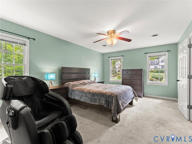 12412 Hillcreek Ct, Midlothian, VA 23112