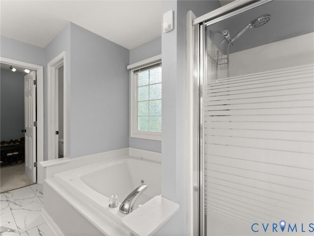 12412 Hillcreek Ct, Midlothian, VA 23112