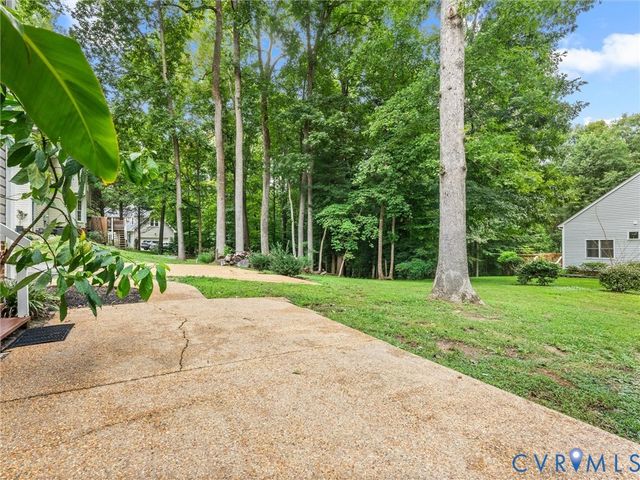 12412 Hillcreek Ct, Midlothian, VA 23112