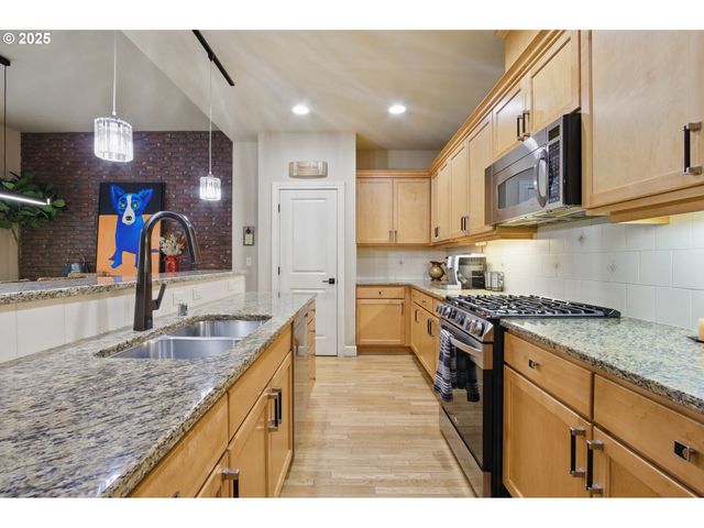 4323 Se 178TH Pl, Vancouver, WA 98683