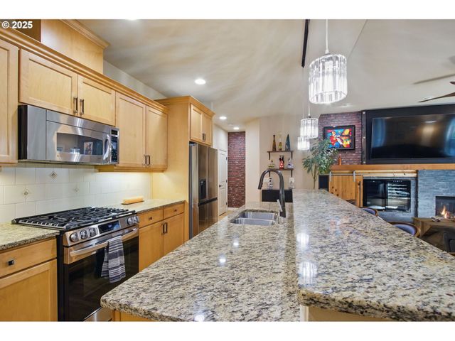 4323 Se 178TH Pl, Vancouver, WA 98683