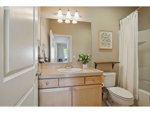 4323 Se 178TH Pl, Vancouver, WA 98683