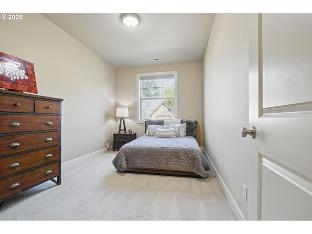 4323 Se 178TH Pl, Vancouver, WA 98683