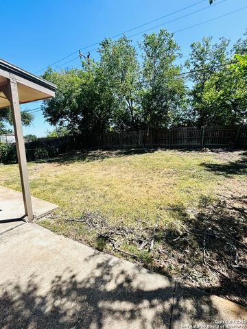 14810 Ridge Hill Dr., San Antonio, TX 78233