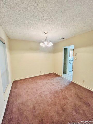14810 Ridge Hill Dr., San Antonio, TX 78233