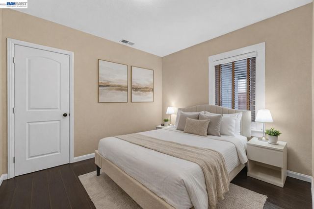 3710 Smith St, Union City, CA 94587