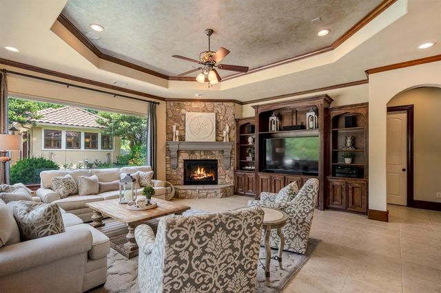 102 Lake Sterling Gate Drive, Spring, TX 77379