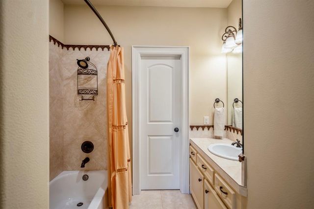 102 Lake Sterling Gate Drive, Spring, TX 77379
