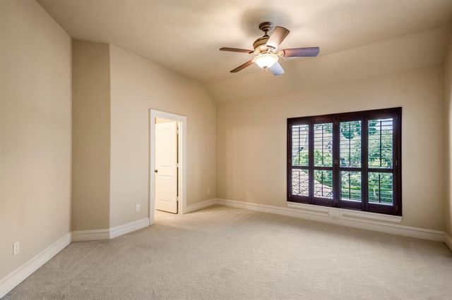 102 Lake Sterling Gate Drive, Spring, TX 77379