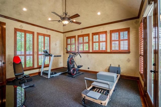 102 Lake Sterling Gate Drive, Spring, TX 77379