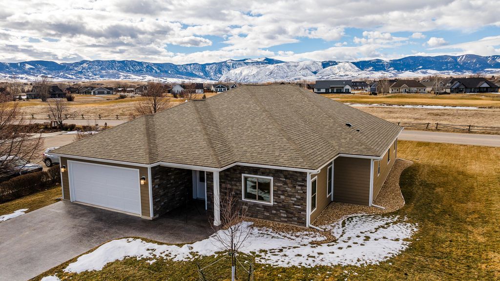 8 Buckskin Drive, Sheridan, WY 82801 photo 2