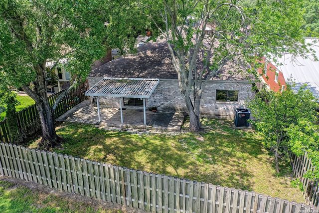 14218 Fairwayhill, San Antonio, TX 78217
