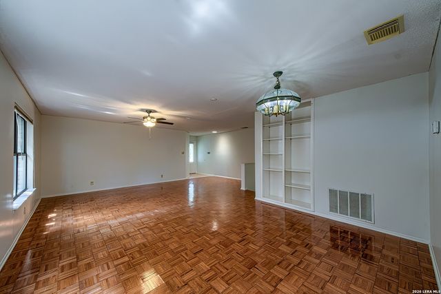 14218 Fairwayhill, San Antonio, TX 78217