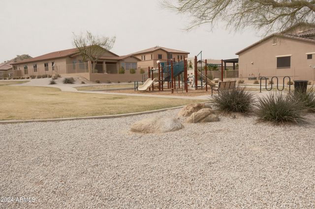 18428 W SUMMERHAVEN Drive, Goodyear, AZ 85338