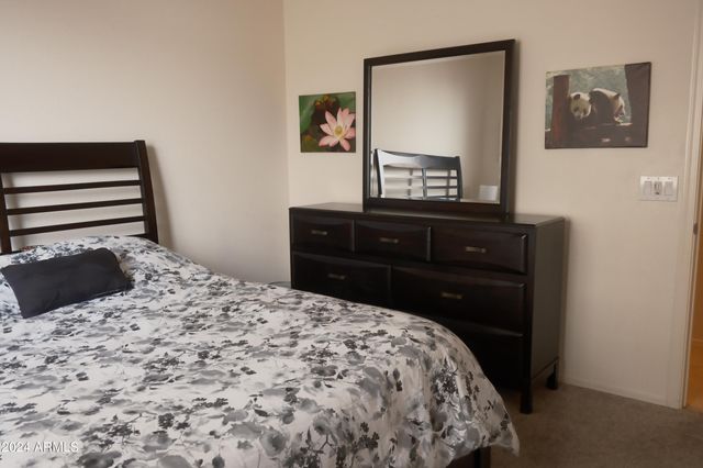 18428 W SUMMERHAVEN Drive, Goodyear, AZ 85338