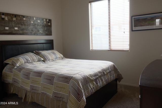 18428 W SUMMERHAVEN Drive, Goodyear, AZ 85338