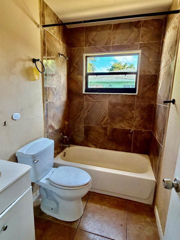 3243 Grove Road, Boynton Beach, FL 33435