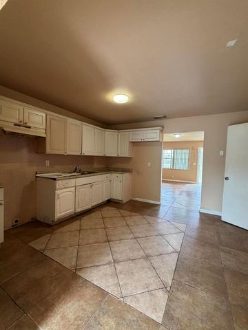 3243 Grove Road, Boynton Beach, FL 33435