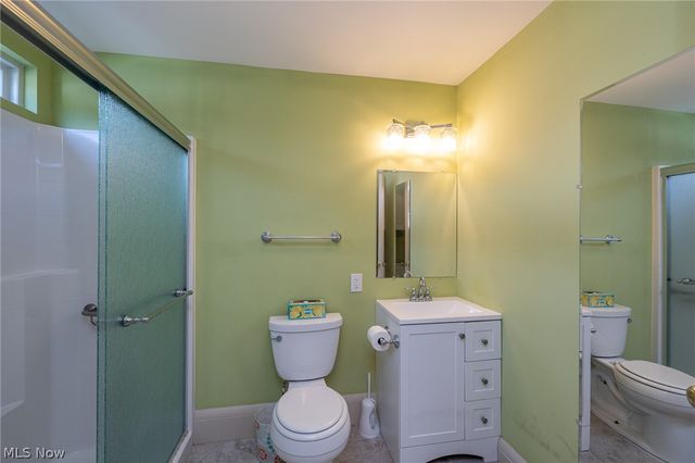 8028 Dresden Avenue, Parma, OH 44129