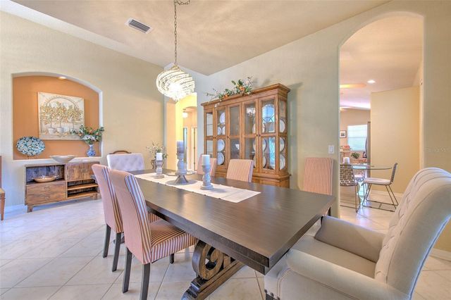 3412 STONEBRIDGE TRAIL, Valrico, FL 33596