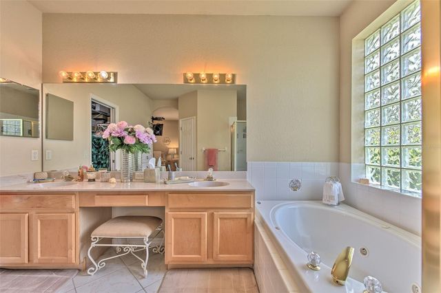 3412 STONEBRIDGE TRAIL, Valrico, FL 33596