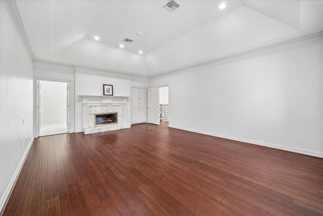 983 S Post Oak Lane, Houston, TX 77056