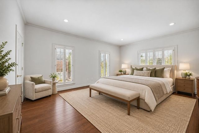 983 S Post Oak Lane, Houston, TX 77056