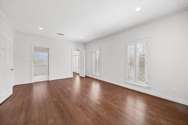 983 S Post Oak Lane, Houston, TX 77056