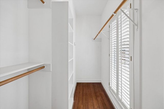 983 S Post Oak Lane, Houston, TX 77056