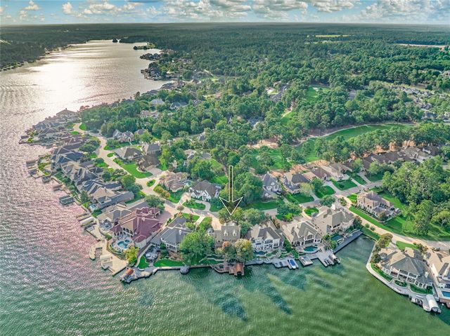 100 W Shore Lane, Montgomery, TX 77356