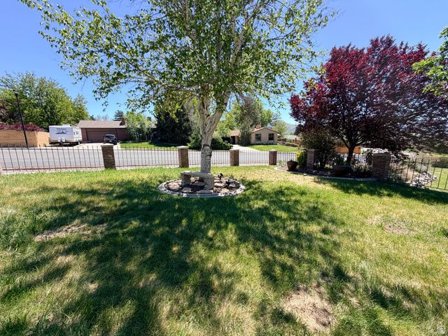 12080 S MILL RIDGE CIR, Sandy, UT 84094