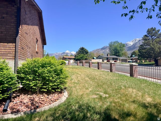 12080 S MILL RIDGE CIR, Sandy, UT 84094