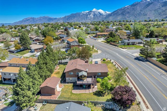 12080 S MILL RIDGE CIR, Sandy, UT 84094