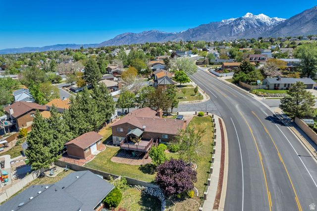 12080 S MILL RIDGE CIR, Sandy, UT 84094
