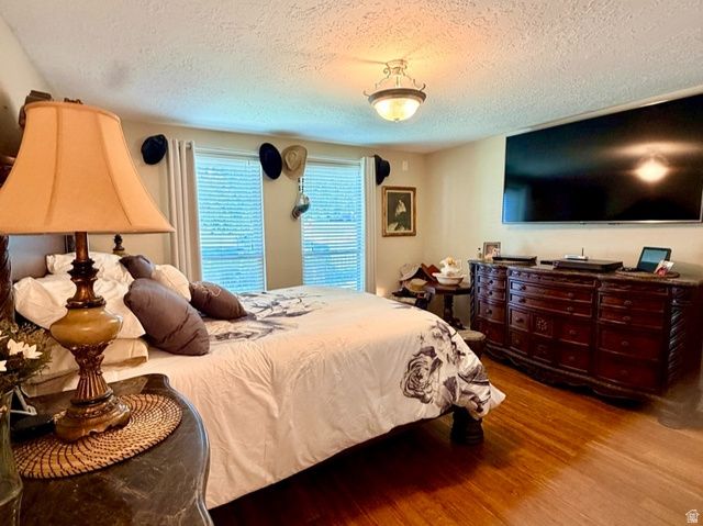 12080 S MILL RIDGE CIR, Sandy, UT 84094