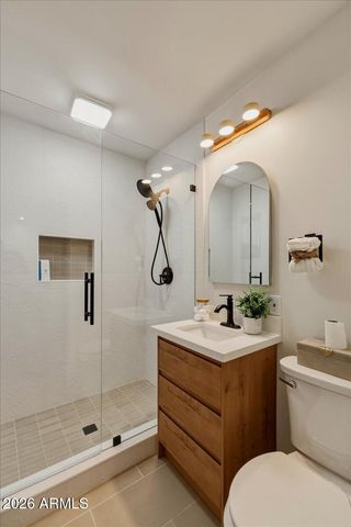 2038 E Cheery Lynne Road, Phoenix, AZ 85016