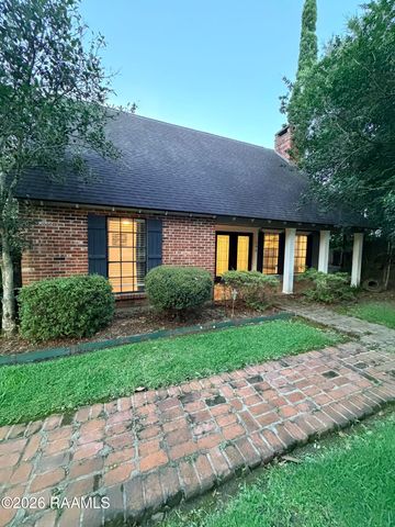 108 School Street, Youngsville, LA 70592