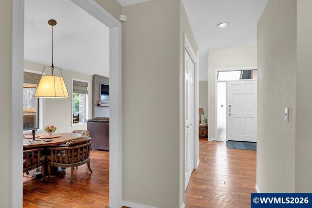 1626 Cinnamon Hill Dr SE, Salem, OR 97306