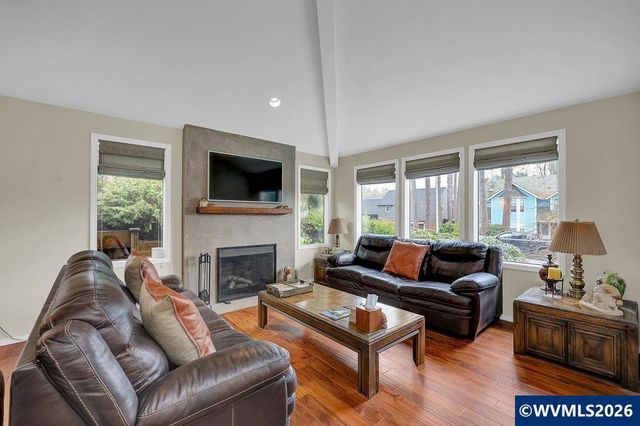 1626 Cinnamon Hill Dr SE, Salem, OR 97306