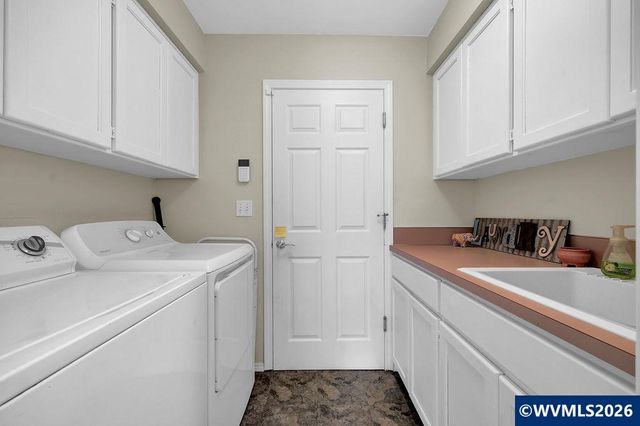 1626 Cinnamon Hill Dr SE, Salem, OR 97306